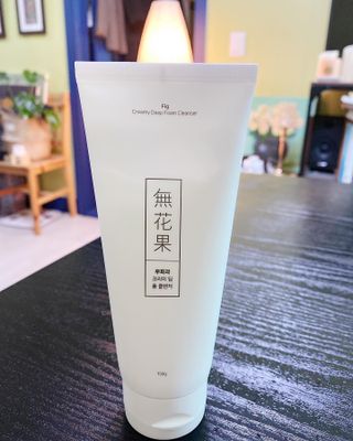 [베러오리진] 무화과 크리미 딥 폼 클렌저/피부 노폐물 & 미세먼지 99 세정 인증 민감성 피부 무자극 인증 — 5점을 준 리뷰어가 2021년 12월 올린 사용 사진
