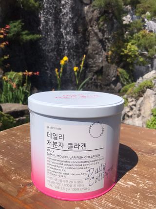 서울약사신협_데일리저분자콜라겐_2.5g x 100포 — 5점을 준 리뷰어가 2021년 5월 올린 사용 사진