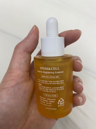 체르엠 스템앤셀 비타민 브라이트닝 에센스 30ml 1개 — 5점을 준 리뷰어가 2021년 9월 올린 사용 사진