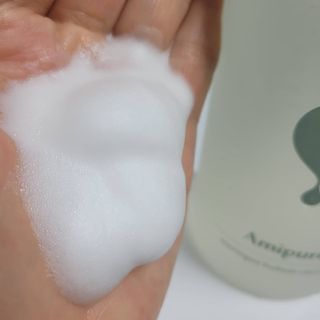 아미퓨어 [라이브] 피부장벽 강화를 위한 머랭 버블 클렌저 천연계면활성제로 온가족 사용가능 — 5점을 준 리뷰어가 2021년 6월 올린 사용 사진