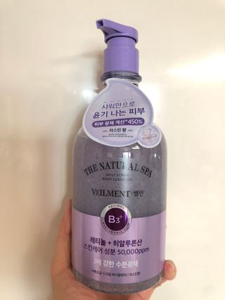 벨먼 내추럴스파 수분광채 스크럽 바디워시 600ml 5종 — 5점을 준 리뷰어가 2022년 5월 올린 사용 사진