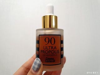 자민경 크레마카라콜 울트라 90 프로폴리스 앰플 — 5점을 준 리뷰어가 2020년 12월 올린 사용 사진