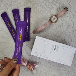 브이나인 글루타치온 비타민C 콜라겐 세라마이드 14포 1BOX — 5점을 준 리뷰어가 2022년 8월 올린 사용 사진