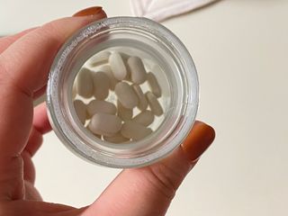 체인미 엘라스틴 콜라겐으로 이뻐진데이 500mg x 30정 — 1.5점을 준 리뷰어가 2021년 12월 올린 사용 사진
