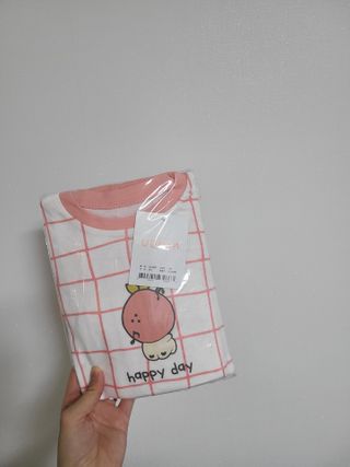 유비맘 궁디팡팡 내의/내복 상하세트 — 5점을 준 리뷰어가 2021년 3월 올린 사용 사진