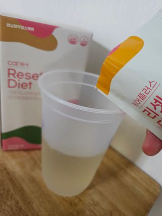 [경남제약헬스케어] 케어플러스 리셋 다이어트 청포도맛 100ml X 5포 (5일분) — 5점을 준 리뷰어가 2023년 4월 올린 사용 사진