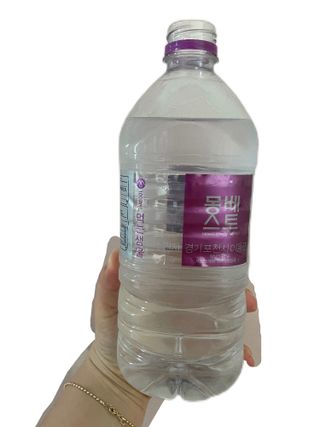 몽베스트 MONTBEST 1L 12입 — 5점을 준 리뷰어가 2022년 3월 올린 사용 사진