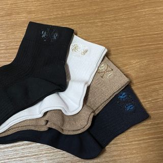 [사이즈가 있는 양말 필로이] 남/여 골지 발목 양말 4족 세트 남【S, M, L, XL】여【S, M, L】_컬러 랜덤 — 4점을 준 리뷰어가 2022년 6월 올린 사용 사진