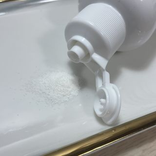 바르셀 저분자피쉬콜라겐 클랜징 파우더 화이트닝 각질제거 필링 워시 젠 90g — 3점을 준 리뷰어가 2021년 11월 올린 사용 사진