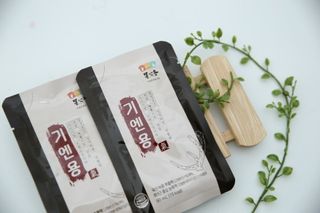 [몸엔용] 무더운 날씨에 국산녹용 기엔용으로 몸보신 50ml x 30포 — 5점을 준 리뷰어가 2021년 6월 올린 사용 사진