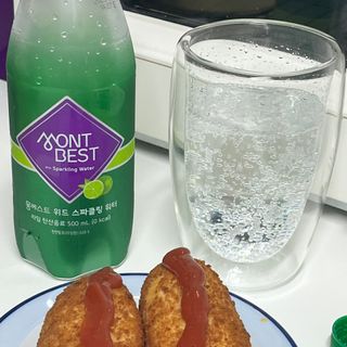 몽베스트 Montbest with Sparkling water Lime20병 — 5점을 준 리뷰어가 2022년 12월 올린 사용 사진