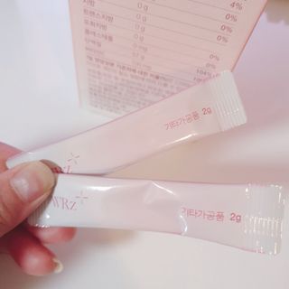 방방곳곳 청수체 콜라겐 — 5점을 준 리뷰어가 2022년 3월 올린 사용 사진