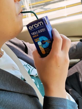 이롬 erom 닥터스 프로틴 골드 — 5점을 준 리뷰어가 2021년 4월 올린 사용 사진