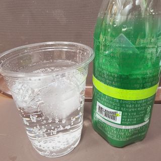 몽베스트 Montbest with Sparkling water Lime20병 — 5점을 준 리뷰어가 2022년 7월 올린 사용 사진