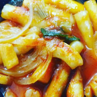 한성기업 무볼레 닭떡볶이+해물떡볶이 2종 세트 — 5점을 준 리뷰어가 2021년 10월 올린 사용 사진