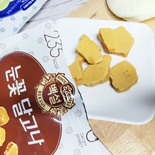 딜라이트 프로젝트  달콤한 눈꽃 간식세트( 눈꽃 솜사탕 / 레몬라임 솜사탕 / 달고나 총 7EA+스마트톡 증정) — 5점을 준 리뷰어가 2022년 6월 올린 사용 사진
