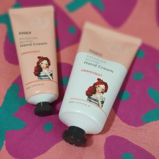파시 FASCY 高保湿ハンドクリーム40ml+80ml セット — 4점을 준 리뷰어가 2021년 8월 올린 사용 사진