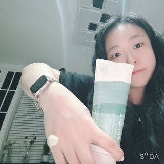 [후르디아] 올리브영 저자극 비건바디로션 — 4점을 준 리뷰어가 2023년 3월 올린 사용 사진