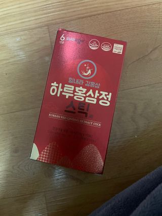 힘내라김홍삼 하루홍삼정스틱 10g x 10포 — 5점을 준 리뷰어가 2021년 3월 올린 사용 사진