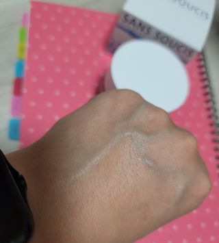산수시 아쿠아 베네핏 24h 수부지 물광 속건조 수분크림 50ml — 5점을 준 리뷰어가 2021년 7월 올린 사용 사진