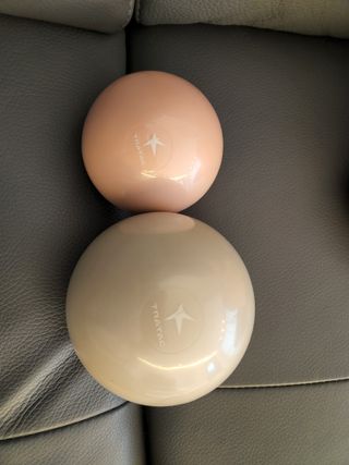 트라택 쿠셔닝 웨이트볼 0.5kg + 1kg SET — 5점을 준 리뷰어가 2022년 6월 올린 사용 사진