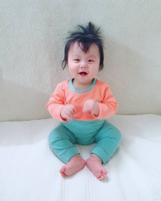 유비맘 캔디팡팡 내의/내복 상하 세트 — 5점을 준 리뷰어가 2021년 3월 올린 사용 사진