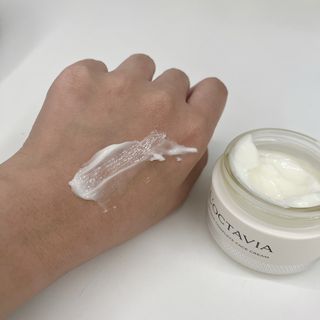 록타비아 Artisan Complete Face Cream — 4점을 준 리뷰어가 2023년 10월 올린 사용 사진