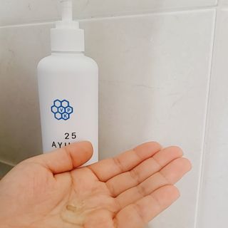 AYU25[아유트웬티파이브]피부 진정, 보습 와일즈 로즈 바디워시 — 5점을 준 리뷰어가 2021년 4월 올린 사용 사진
