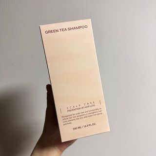 프리마인 더이상 뻣뻣하고 효과없는 탈모샴푸는 NO. 근본부터 케어하는 셀베이스 그린티샴푸(500ml) — 4점을 준 리뷰어가 2023년 3월 올린 사용 사진