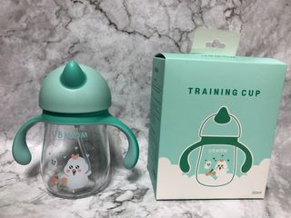 유비맘 트라이탄 코니빨대컵_컬러 랜덤 발송 — 5점을 준 리뷰어가 2021년 1월 올린 사용 사진