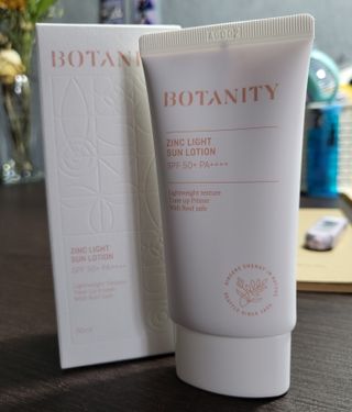 보타니티 촉촉수분자차 아쿠아핏 선 에센스 50ml + 보송톤업자차 징크 선 로션 50ml SPF50+ PA++++ (4/25) — 4점을 준 리뷰어가 2022년 4월 올린 사용 사진