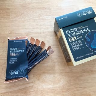 서울약사신협_프리미엄포스트바이오틱스골드_5g x 50포 — 4.5점을 준 리뷰어가 2021년 3월 올린 사용 사진