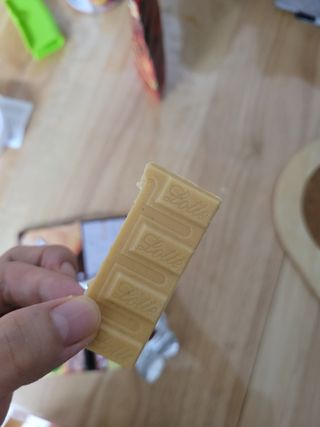 롯데제과 크런키 갈릭브레드 — 5점을 준 리뷰어가 2021년 10월 올린 사용 사진