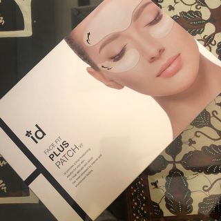 아이디플라코스메틱 아이디 페이스핏 플러스 패치 v2 — 5점을 준 리뷰어가 2020년 12월 올린 사용 사진