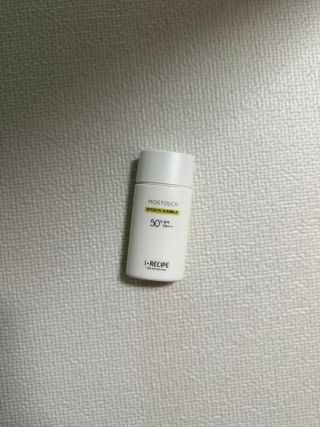 아이레시피 모이스트터치 스포츠 선밀크 50ml (SPF50+ PA+++) — 5점을 준 리뷰어가 2023년 6월 올린 사용 사진