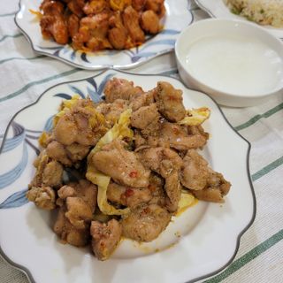 (주)마니커 마니커 닭고기 덧살구이 2종(올리브소금&핫칠리) [냉동 500g] — 5점을 준 리뷰어가 2023년 1월 올린 사용 사진