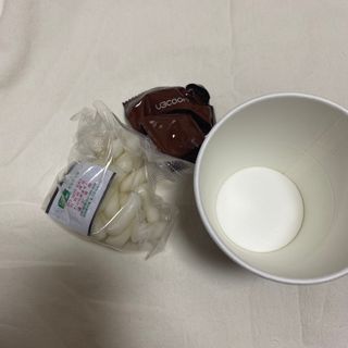 유비쿡 컵떡볶이 매운컵떡볶이2개/ 짜장컵떡볶이 2개  총 4개세트 — 4.5점을 준 리뷰어가 2021년 3월 올린 사용 사진
