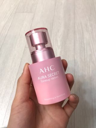 AHC 아우라 시크릿 톤업 벨벳 — 5점을 준 리뷰어가 2021년 4월 올린 사용 사진