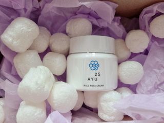 AYU25[아유트웬티파이브]다마스크로즈워터 베이스 천연 수분 촉촉 크림 — 4.5점을 준 리뷰어가 2021년 4월 올린 사용 사진