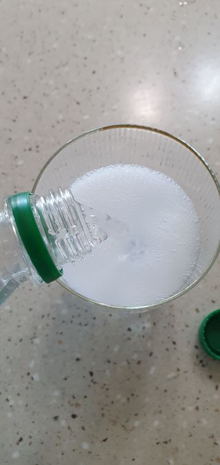 몽베스트 Montbest with Sparkling water Lemon OR Lime 20병(랜덤) — 5점을 준 리뷰어가 2021년 10월 올린 사용 사진