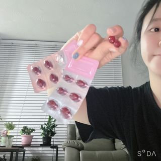 광동생활건강 [다시 쌓는 피부장벽] 광동 스킨솔루션 세라마이드 60캡슐 — 4점을 준 리뷰어가 2023년 6월 올린 사용 사진