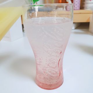 몽베스트 Montbest with Sparkling water Plain 20병 — 5점을 준 리뷰어가 2022년 12월 올린 사용 사진