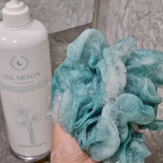 [닥터문] 센텔라 시카케어 화이트머스크 바디워시 1000ml — 5점을 준 리뷰어가 2023년 7월 올린 사용 사진