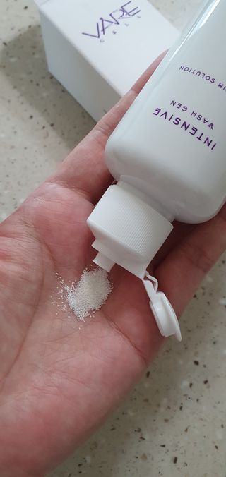 바르셀 저분자피쉬콜라겐 클랜징 파우더 화이트닝 각질제거 필링 워시 젠 90g — 4.5점을 준 리뷰어가 2021년 11월 올린 사용 사진