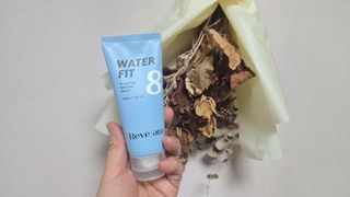 나우 [리브엠]피부 속부터 겹겹이, 촘촘하게! 워터핏8중 수분착붙 크림 — 5점을 준 리뷰어가 2024년 12월 올린 사용 사진