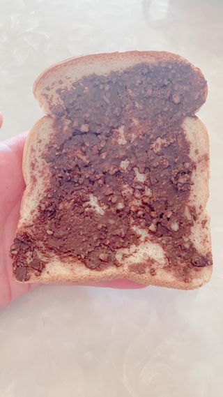 도이퉁 마카다미아 스프레드 200g 오리지널 초콜릿 — 5점을 준 리뷰어가 2021년 4월 올린 사용 사진