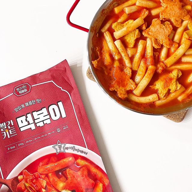 빨간키트 떡볶이 밀키트 2~3인분 매운맛 국물 떡볶이 만들기 쉬운 황금 레시피 분말 소스로 간편한 요리 리뷰 사진
