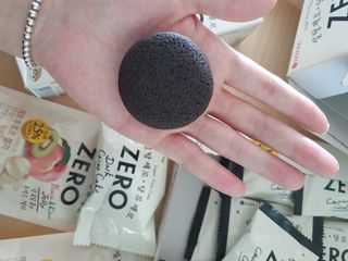 ZERO (초콜릿 칩 쿠키, 카카오 케이크, 후르츠 젤리, 아이스 콜라, 아이스 초코바) — 5점을 준 리뷰어가 2022년 6월 올린 사용 사진