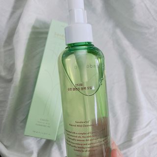 스킨큐어 산다화 순한 클렌징 동백 오일 200ml — 5점을 준 리뷰어가 2023년 4월 올린 사용 사진