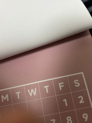 리훈 2024년 레트로 달력 벽달력 + 탁상달력 — 4점을 준 리뷰어가 2023년 9월 올린 사용 사진